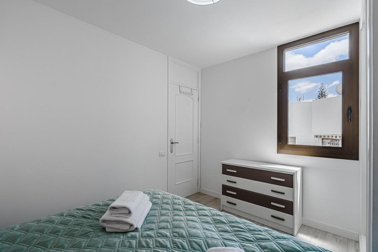 Cozy Apartments - 150 Meters From The Beach, Free Wi-Fi Плая-де-лас-Америкас Экстерьер фото
