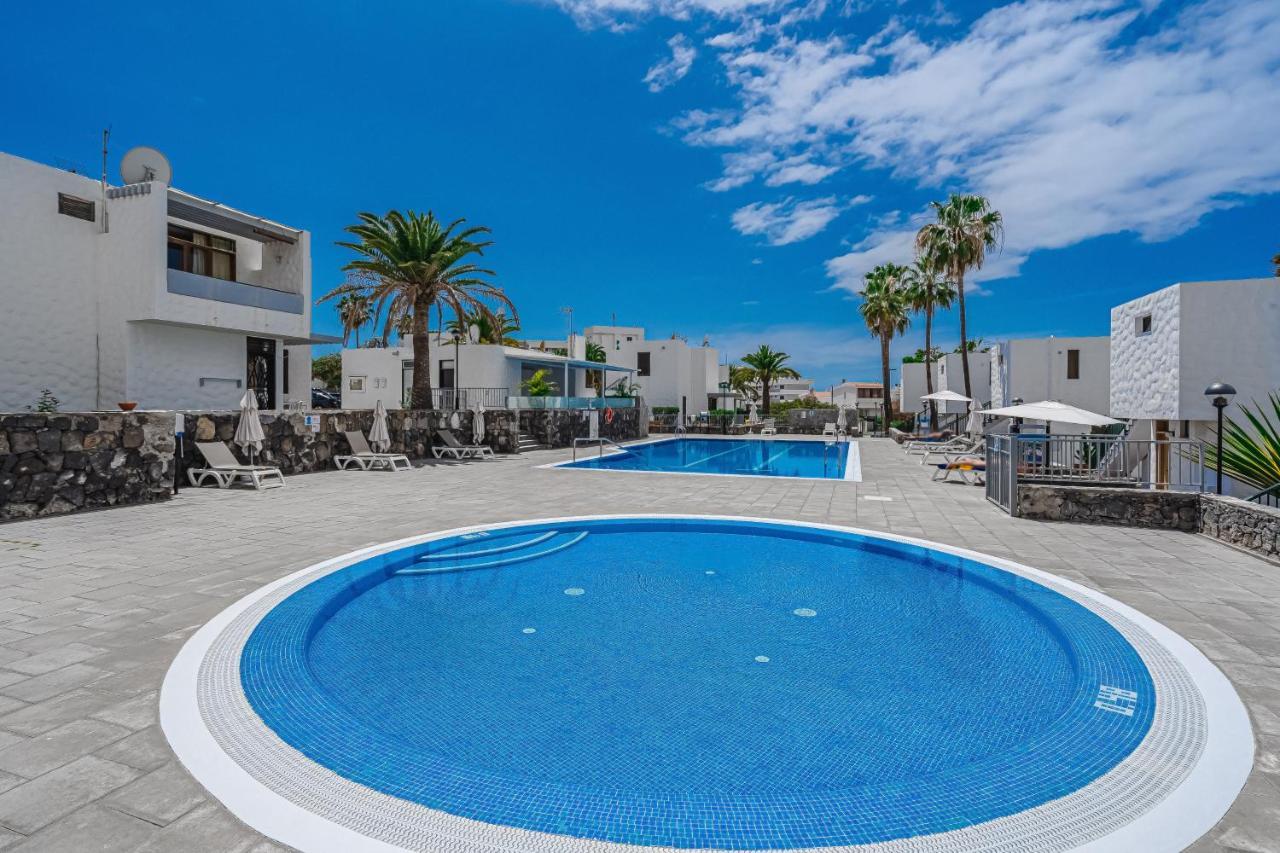 Cozy Apartments - 150 Meters From The Beach, Free Wi-Fi Плая-де-лас-Америкас Экстерьер фото